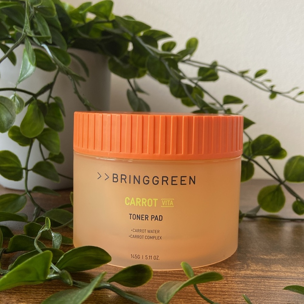 LAST CHANCE: NWT Bring Green Carrot Vita Toner Pad